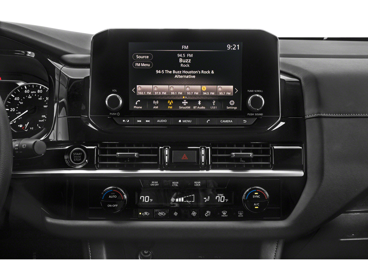 2023 Nissan Pathfinder SL FWD