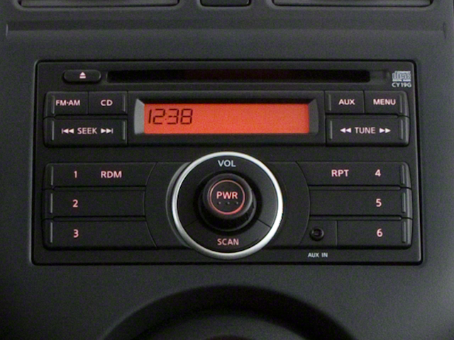 2012 Nissan Versa 1.6 SV