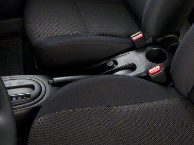 2012 Nissan Versa 1.6 SV