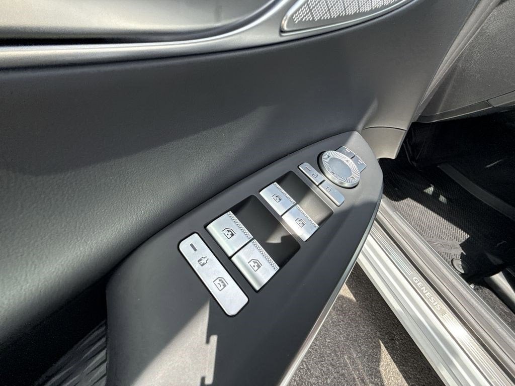 2026 Genesis GV70 2.5T