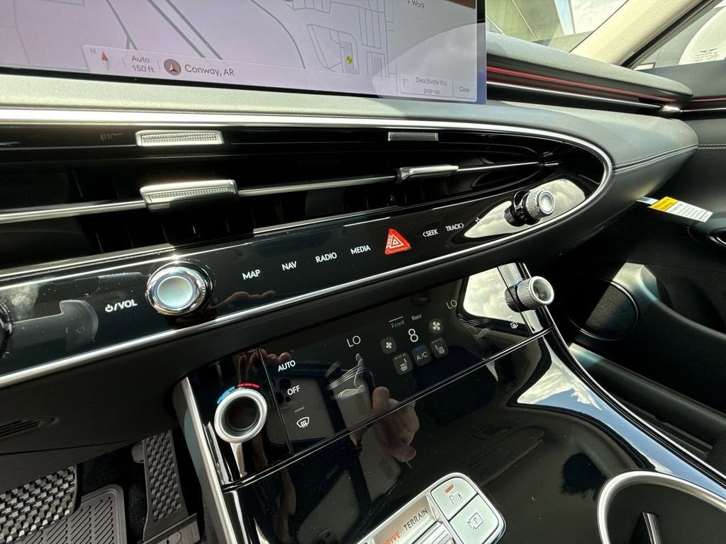 2026 Genesis GV70 2.5T
