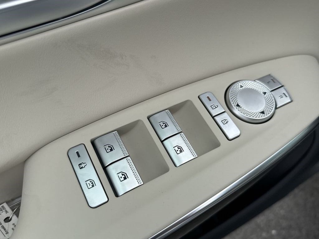 2026 Genesis GV70 2.5T