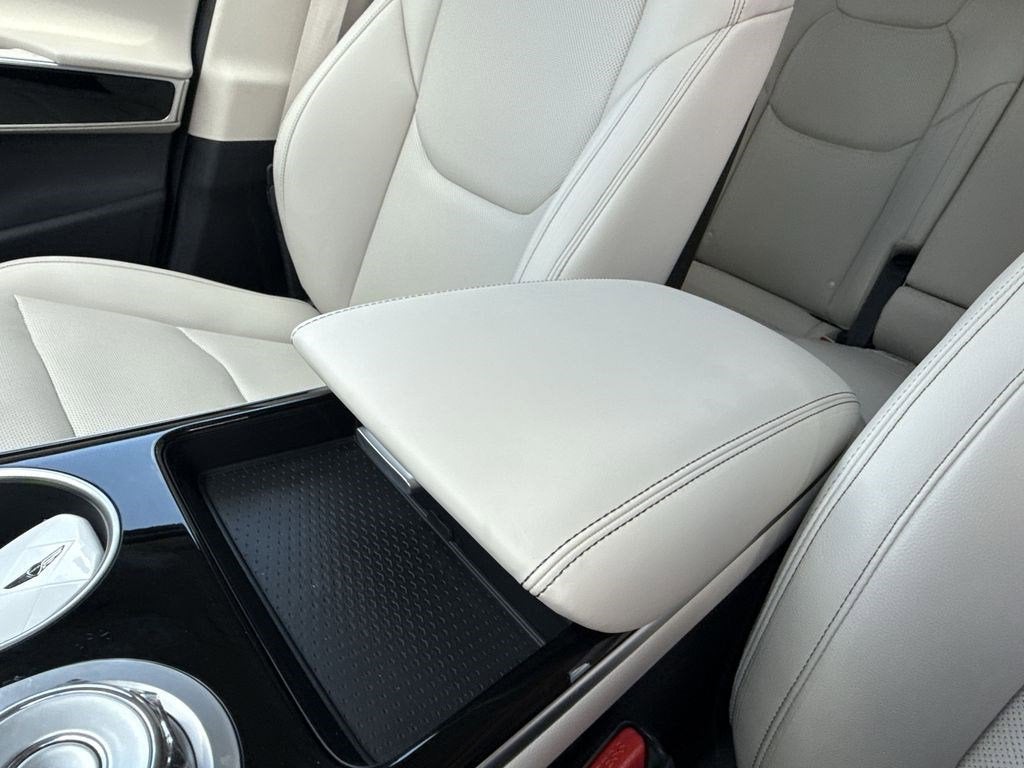 2026 Genesis GV70 2.5T