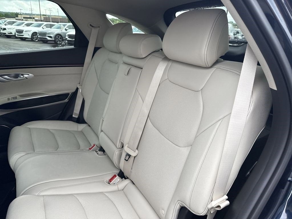 2026 Genesis GV70 2.5T