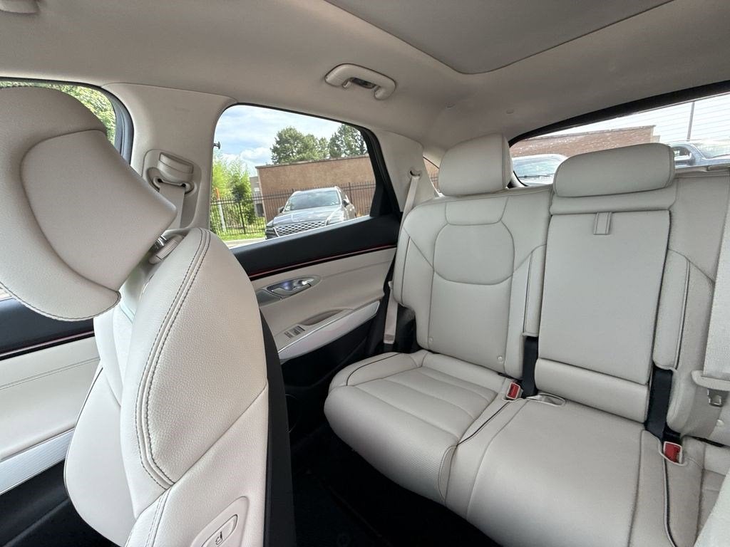 2026 Genesis GV70 2.5T Advanced