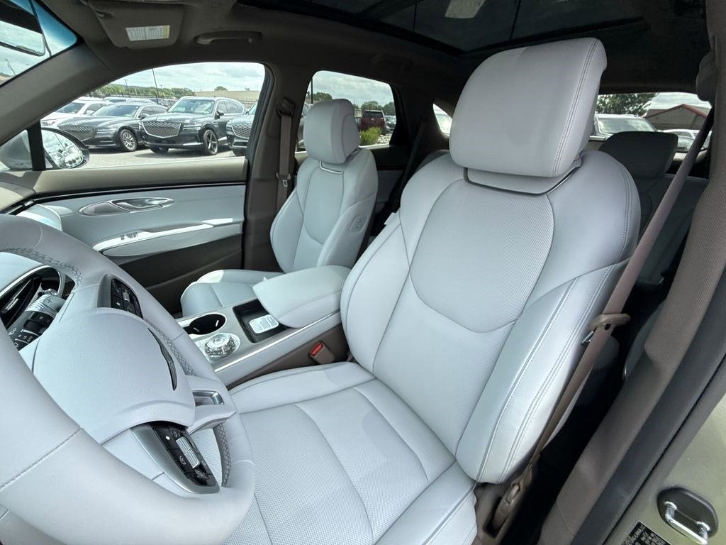 2026 Genesis GV70 2.5T Advanced