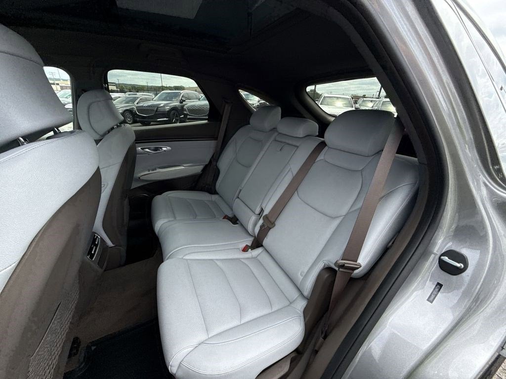 2026 Genesis GV70 2.5T Advanced