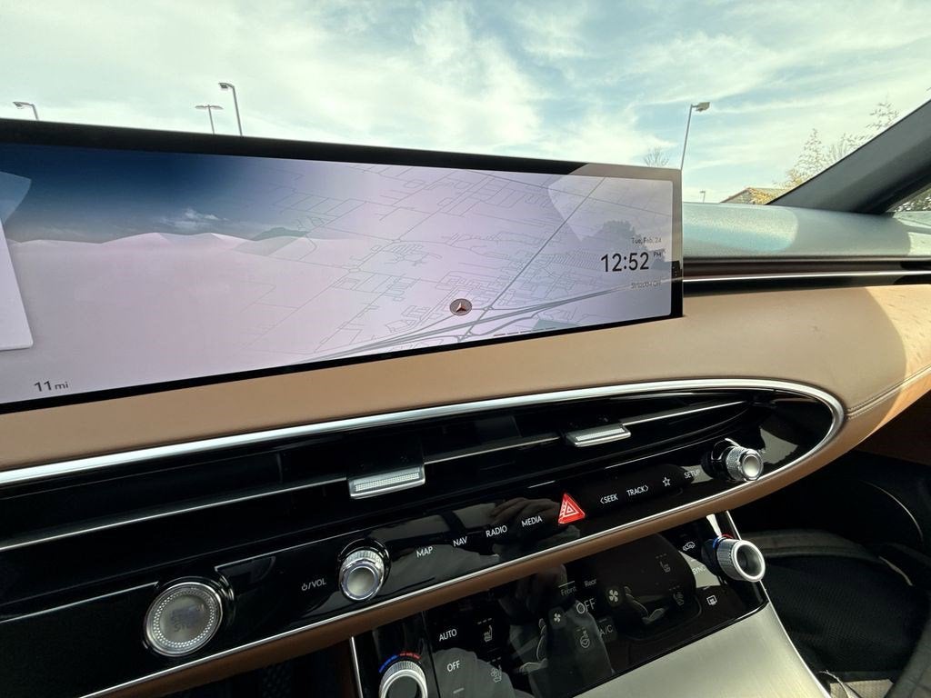 2026 Genesis GV70 2.5T ADVANCED