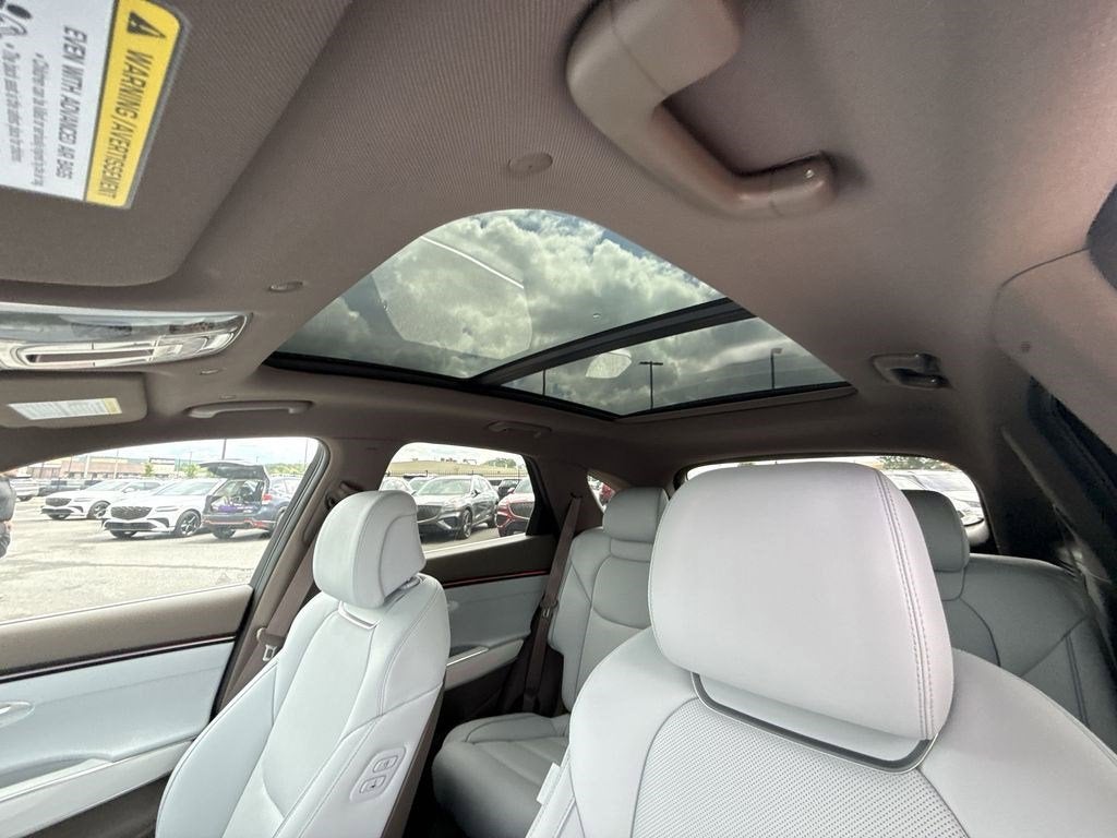 2026 Genesis GV70 2.5T Advanced