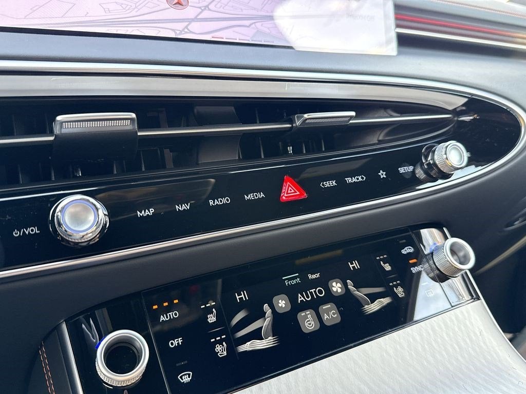 2026 Genesis GV70 2.5T SPORT PRESTIGE