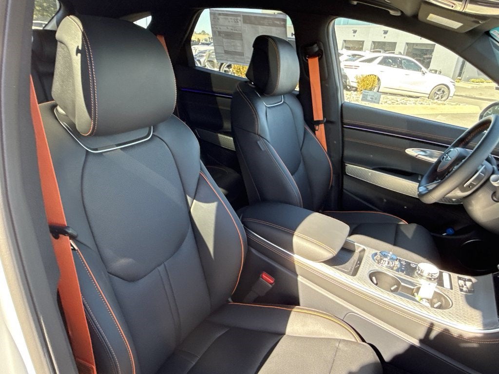 2026 Genesis GV70 2.5T SPORT PRESTIGE