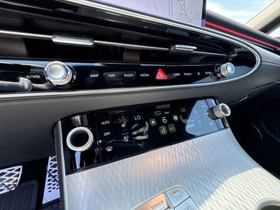 2026 Genesis GV70 2.5T Sport Prestige