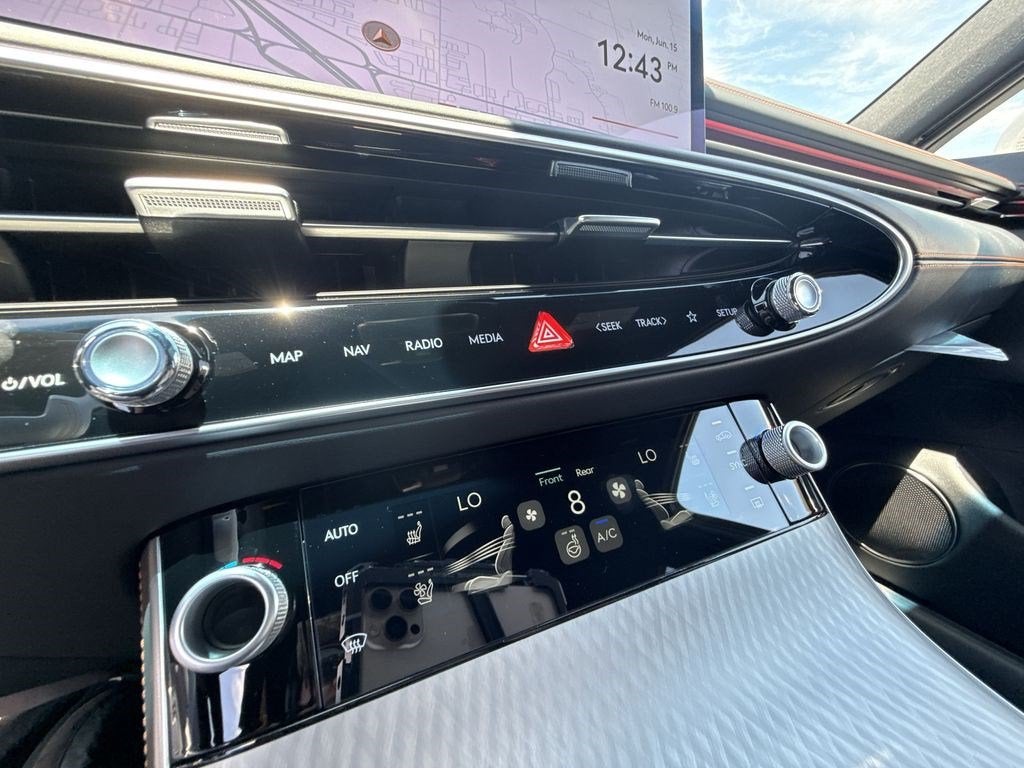 2026 Genesis GV70 2.5T SPORT PRESTIGE
