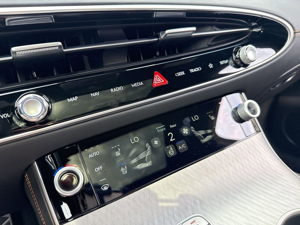 2026 Genesis GV70 2.5T SPORT PRESTIGE