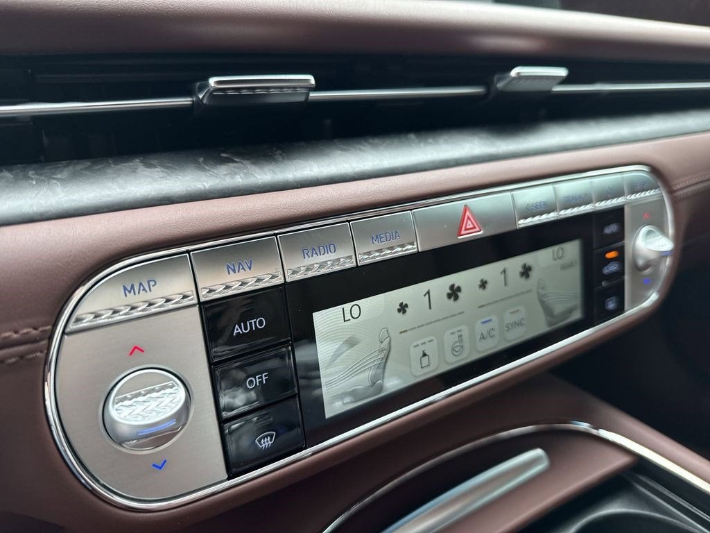 2026 Genesis G90 3.5T e-SC