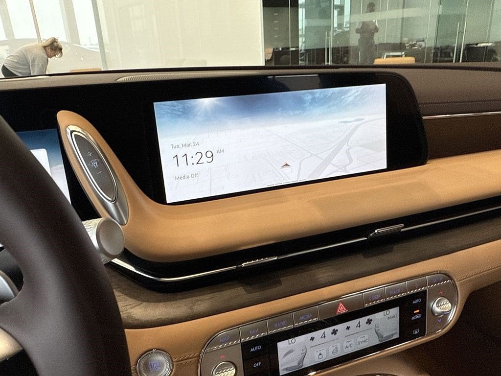 2026 Genesis G90 3.5T E-SC MHEV