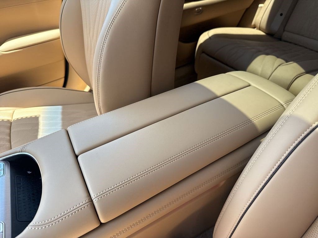 2026 Genesis G90 3.5T e-SC