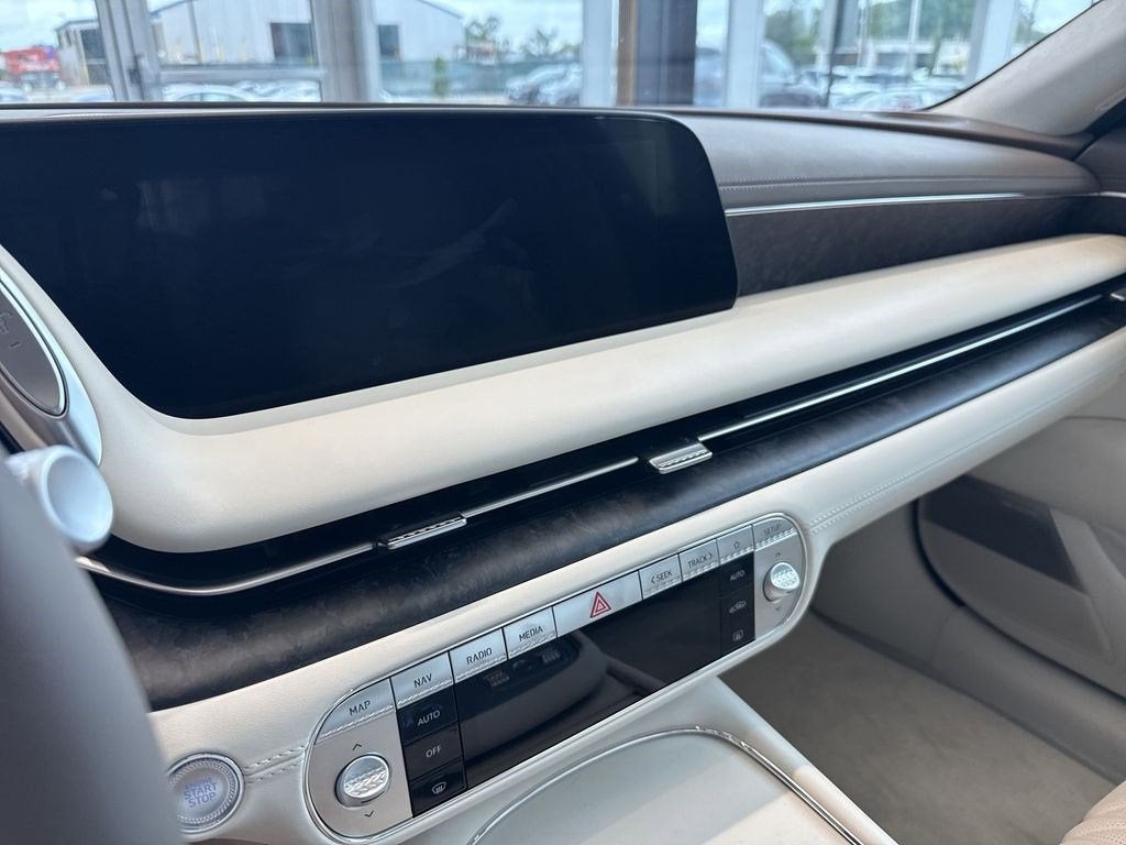 2026 Genesis G90 3.5T e-SC