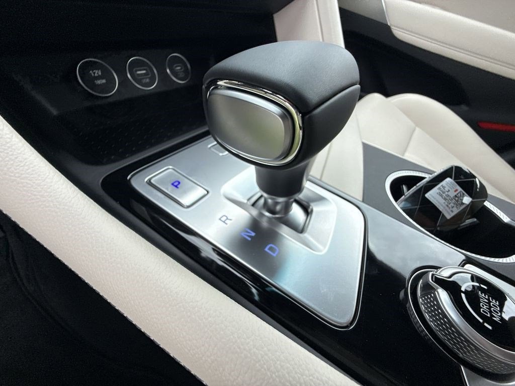 2026 Genesis G70 2.5T