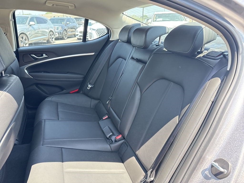 2026 Genesis G70 2.5T