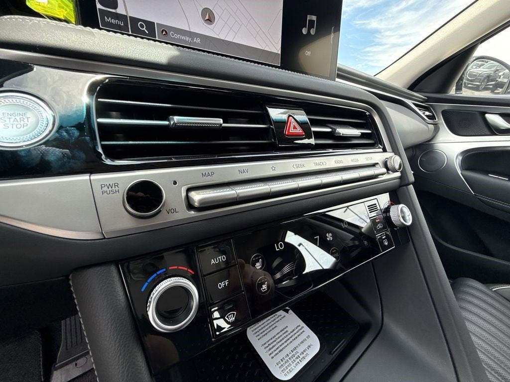 2026 Genesis G70 2.5T Prestige
