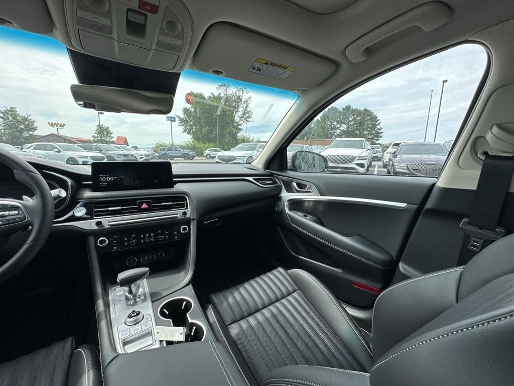 2026 Genesis G70 2.5T PRESTIGE