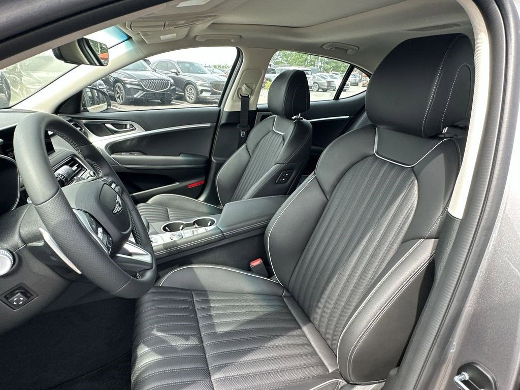 2026 Genesis G70 2.5T PRESTIGE