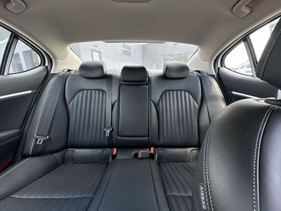 2026 Genesis G70 2.5T PRESTIGE