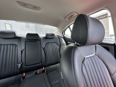 2026 Genesis G70 2.5T PRESTIGE