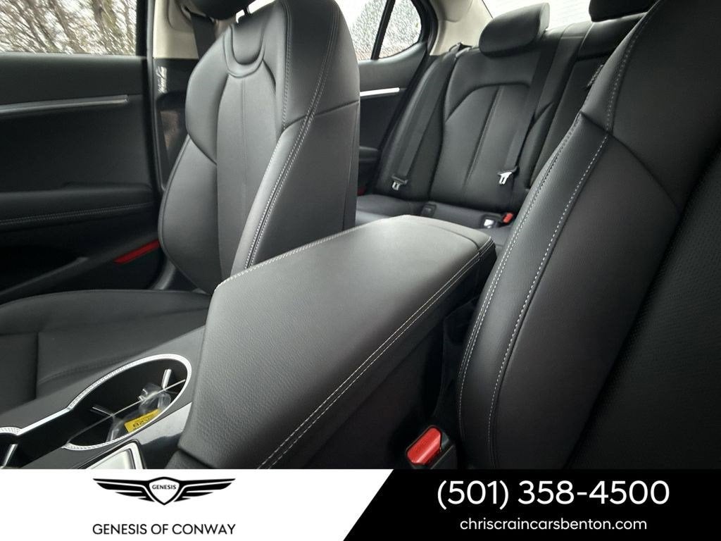 2026 Genesis G70 2.5T PRESTIGE