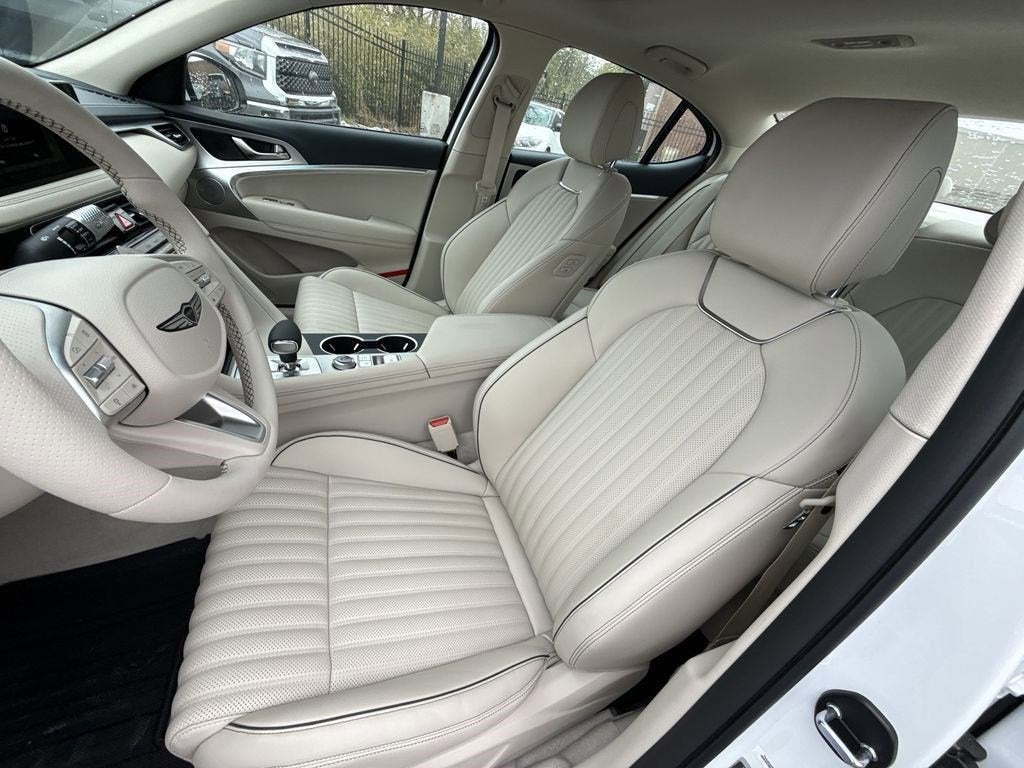 2026 Genesis G70 2.5T Prestige