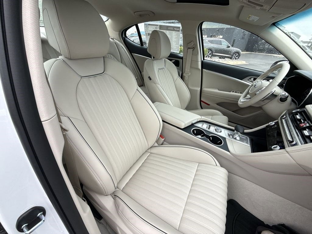2026 Genesis G70 2.5T Prestige