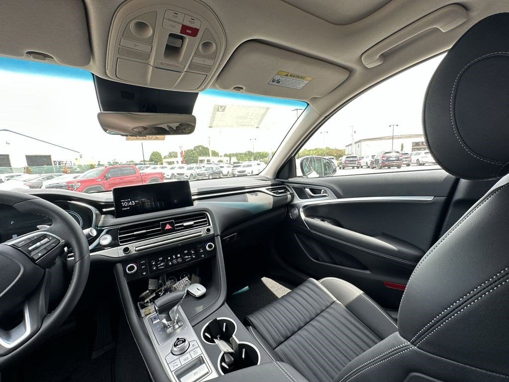 2026 Genesis G70 2.5T PRESTIGE