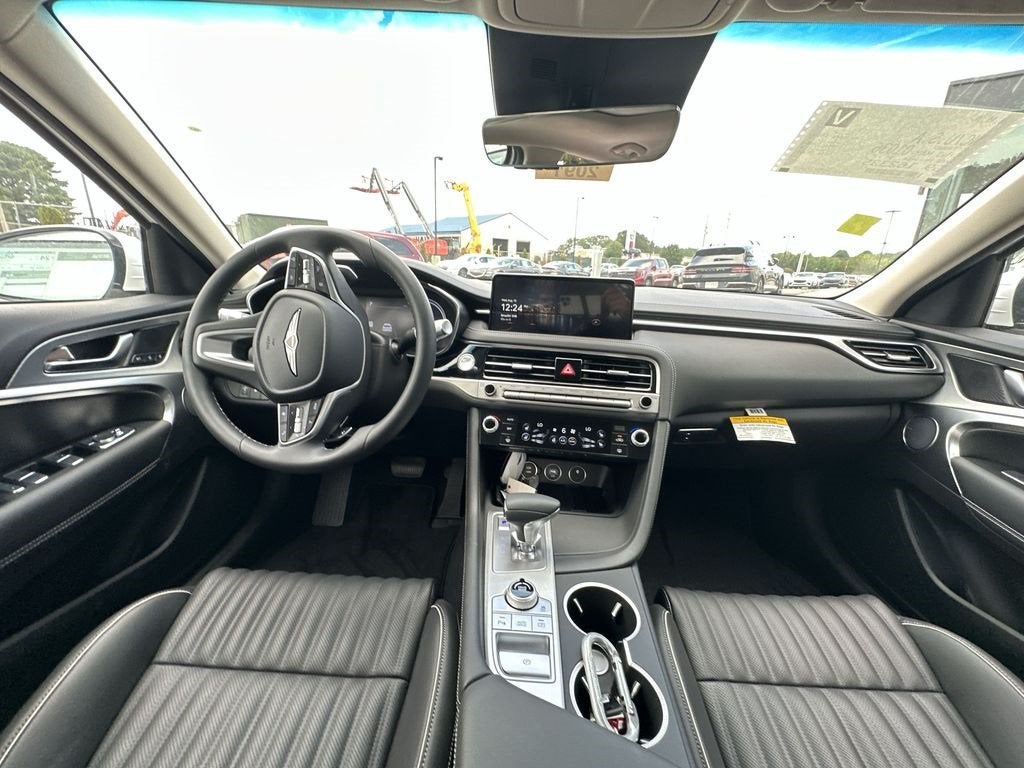 2026 Genesis G70 2.5T PRESTIGE