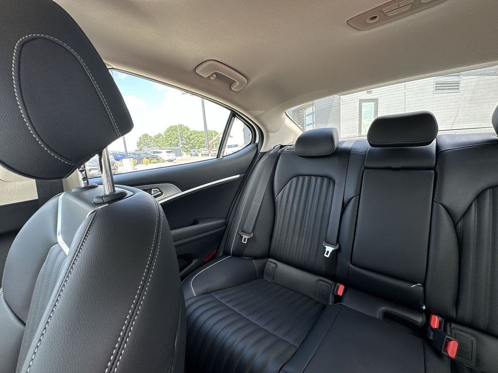 2026 Genesis G70 2.5T PRESTIGE
