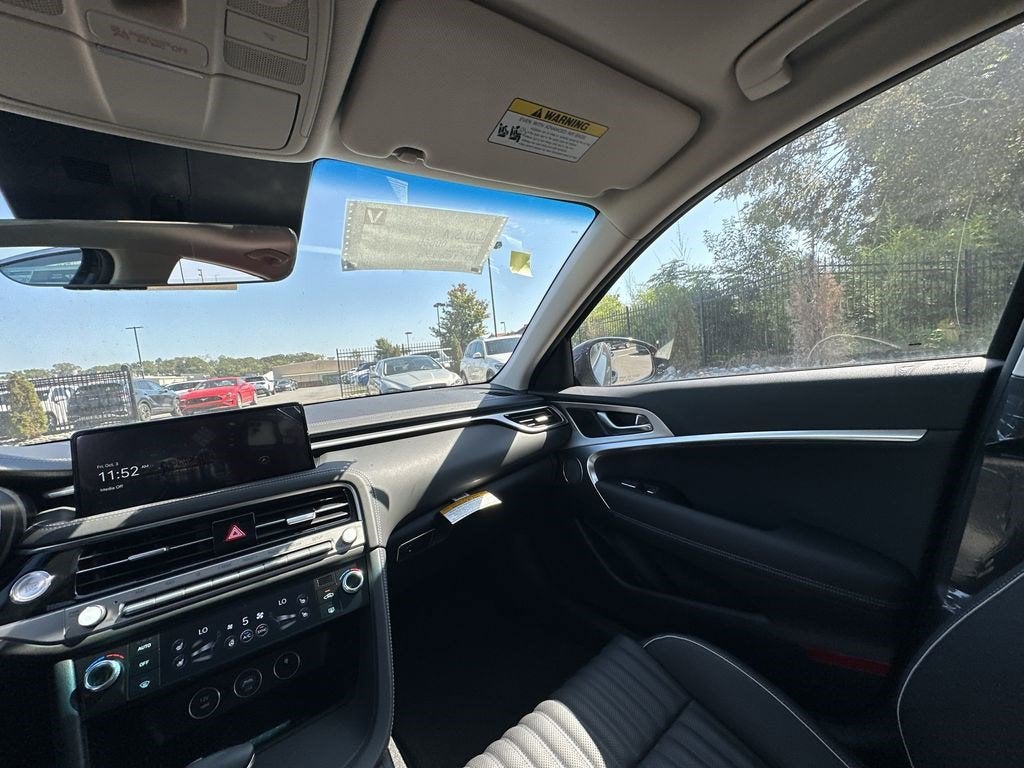 2026 Genesis G70 2.5T PRESTIGE