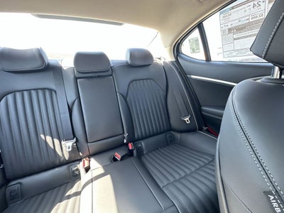 2026 Genesis G70 2.5T PRESTIGE