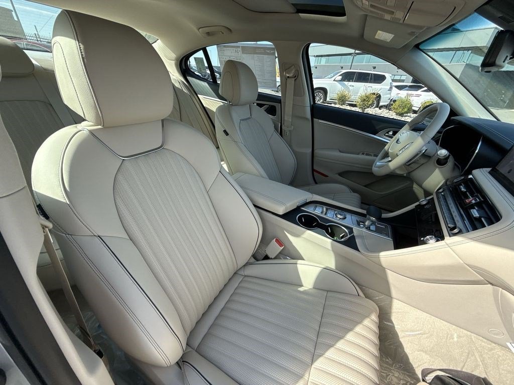 2026 Genesis G70 2.5T PRESTIGE