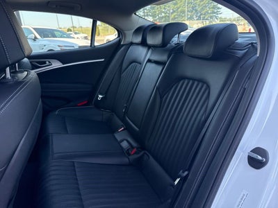 2026 Genesis G70 2.5T PRESTIGE