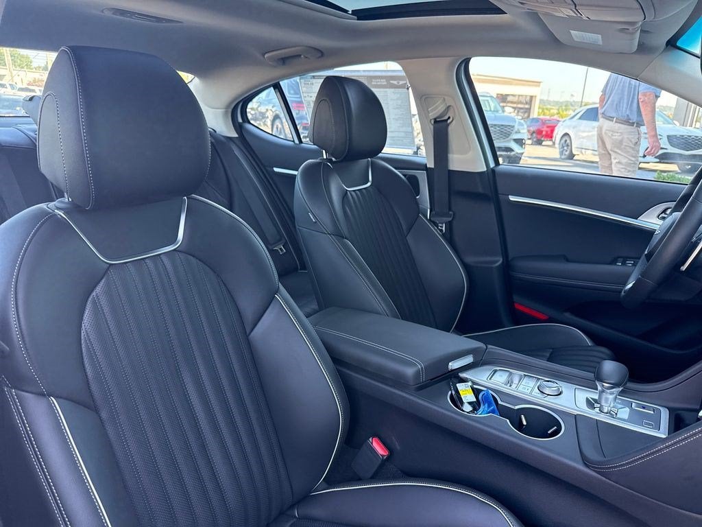 2026 Genesis G70 2.5T PRESTIGE