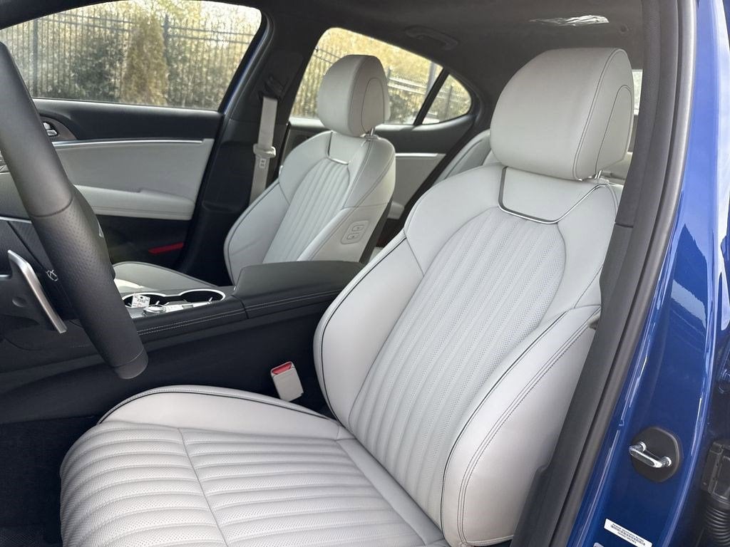 2026 Genesis G70 3.3T SPORT PRESTIGE