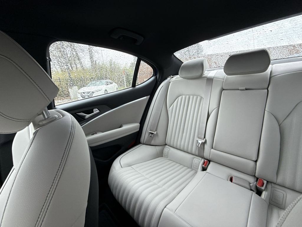 2026 Genesis G70 3.3T SPORT PRESTIGE