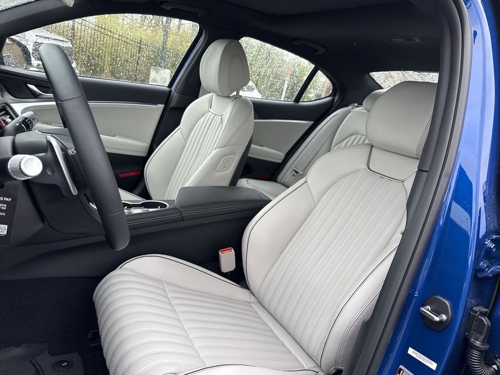 2026 Genesis G70 3.3T Sport Prestige