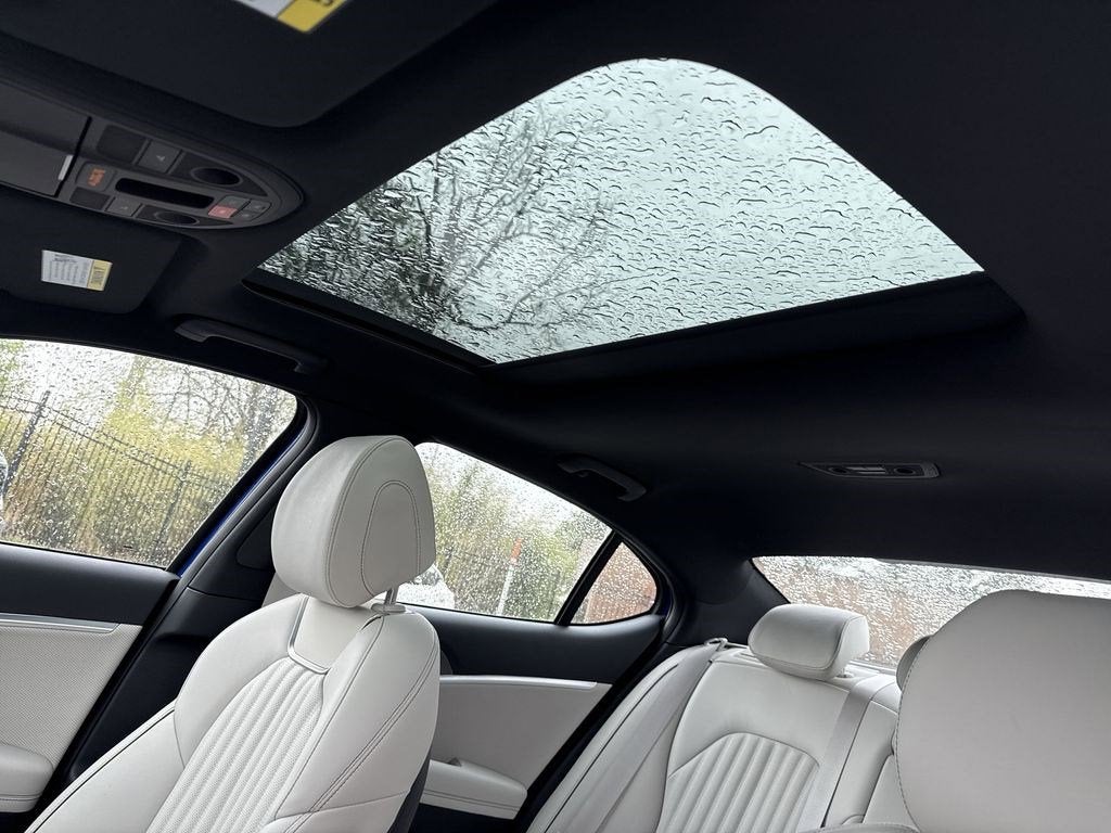 2026 Genesis G70 3.3T Sport Prestige