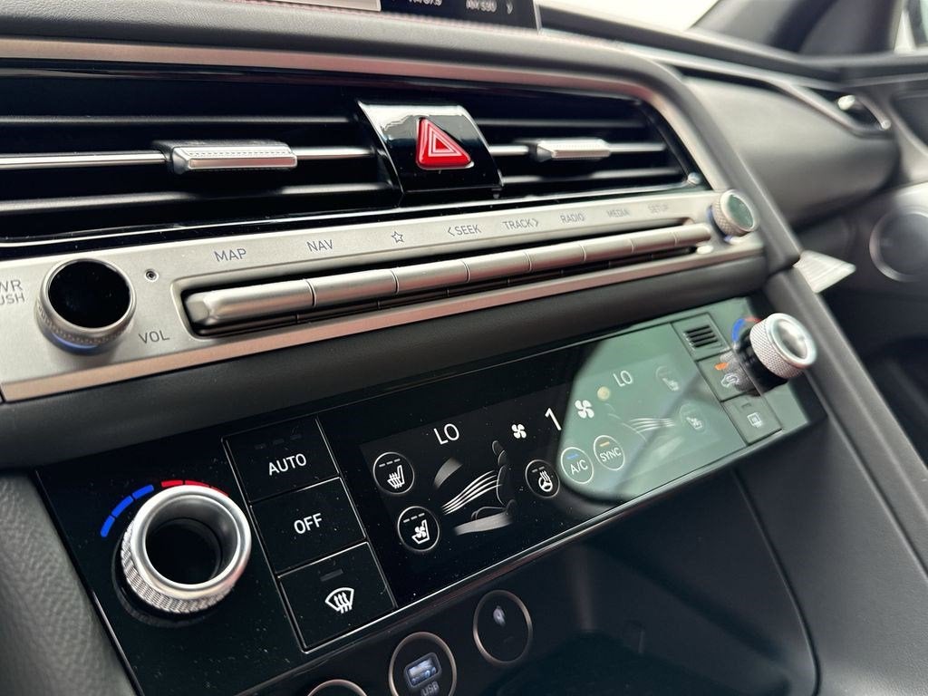 2026 Genesis G70 3.3T Sport Prestige