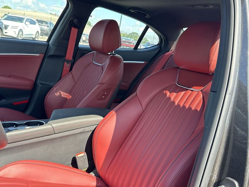 2026 Genesis G70 3.3T SPORT PRESTIGE