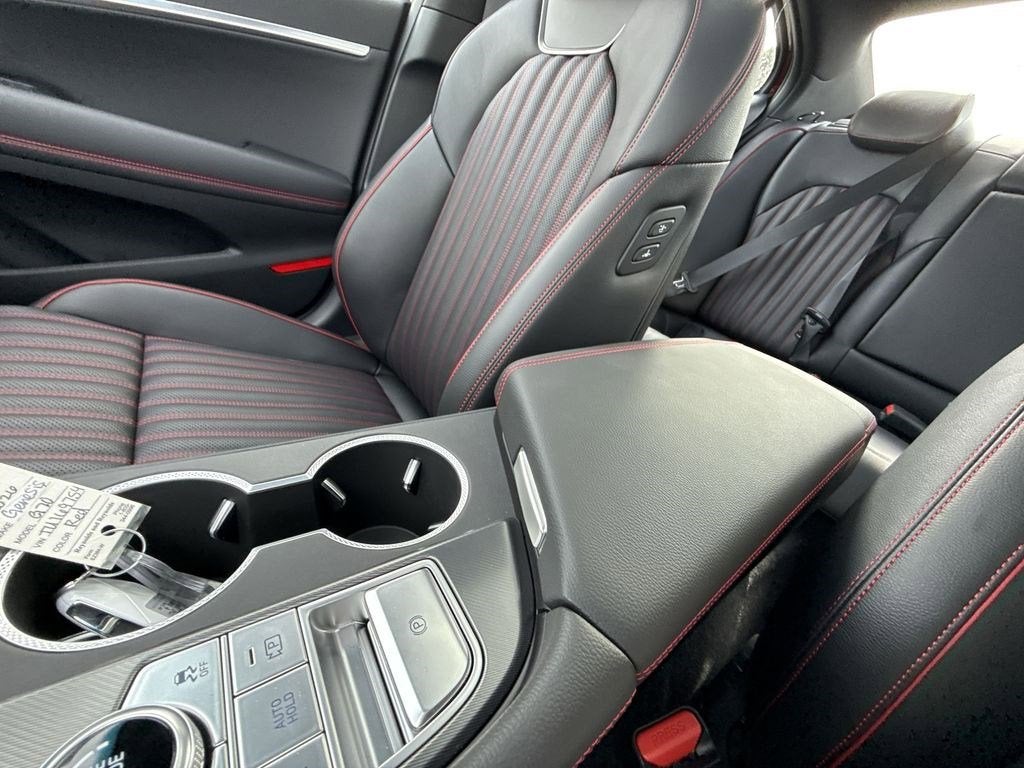 2026 Genesis G70 3.3T SPORT PRESTIGE