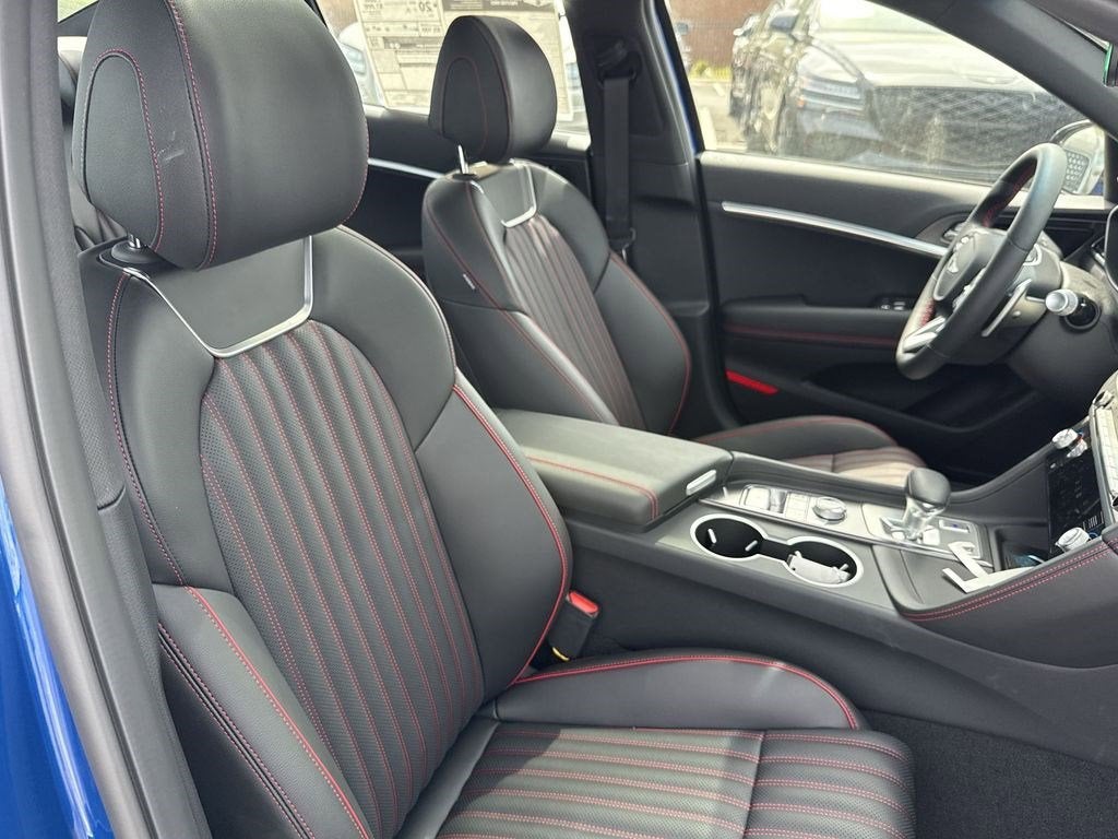 2026 Genesis G70 3.3T Sport Prestige