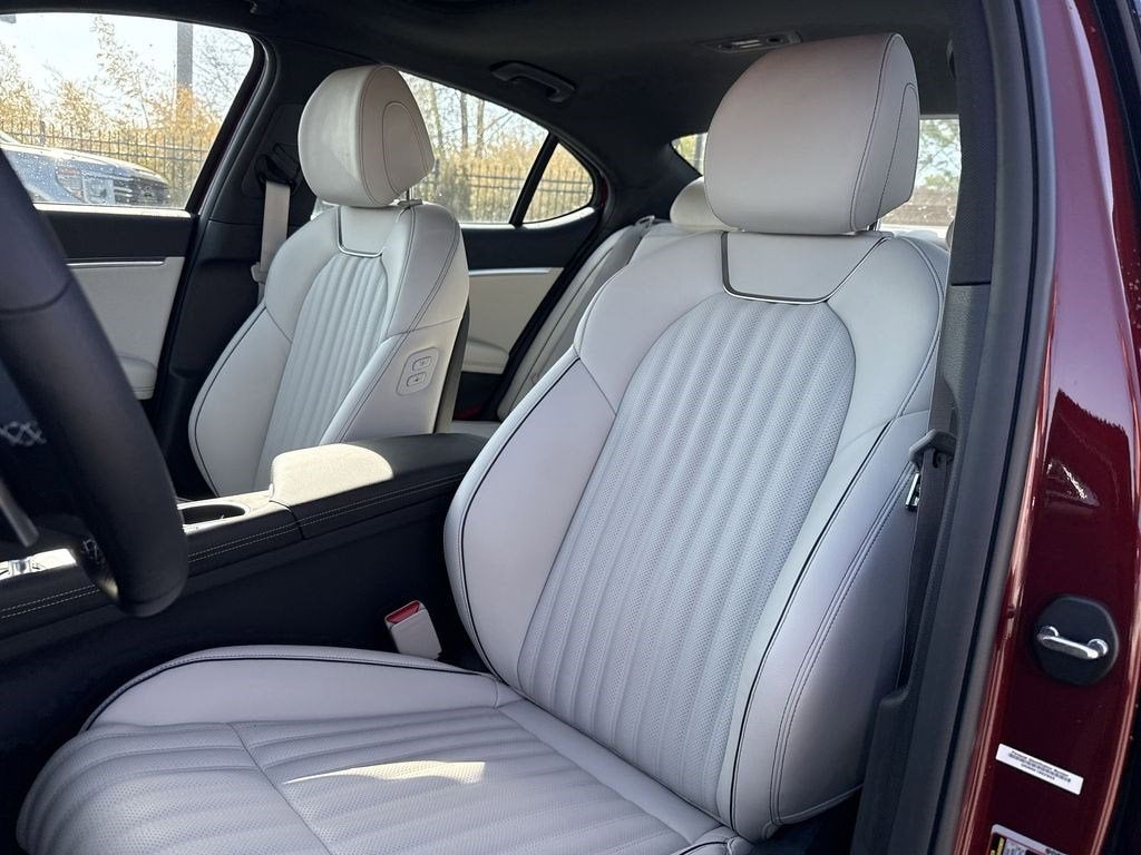 2026 Genesis G70 3.3T SPORT PRESTIGE