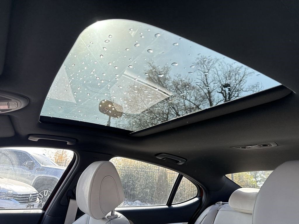 2026 Genesis G70 3.3T SPORT PRESTIGE